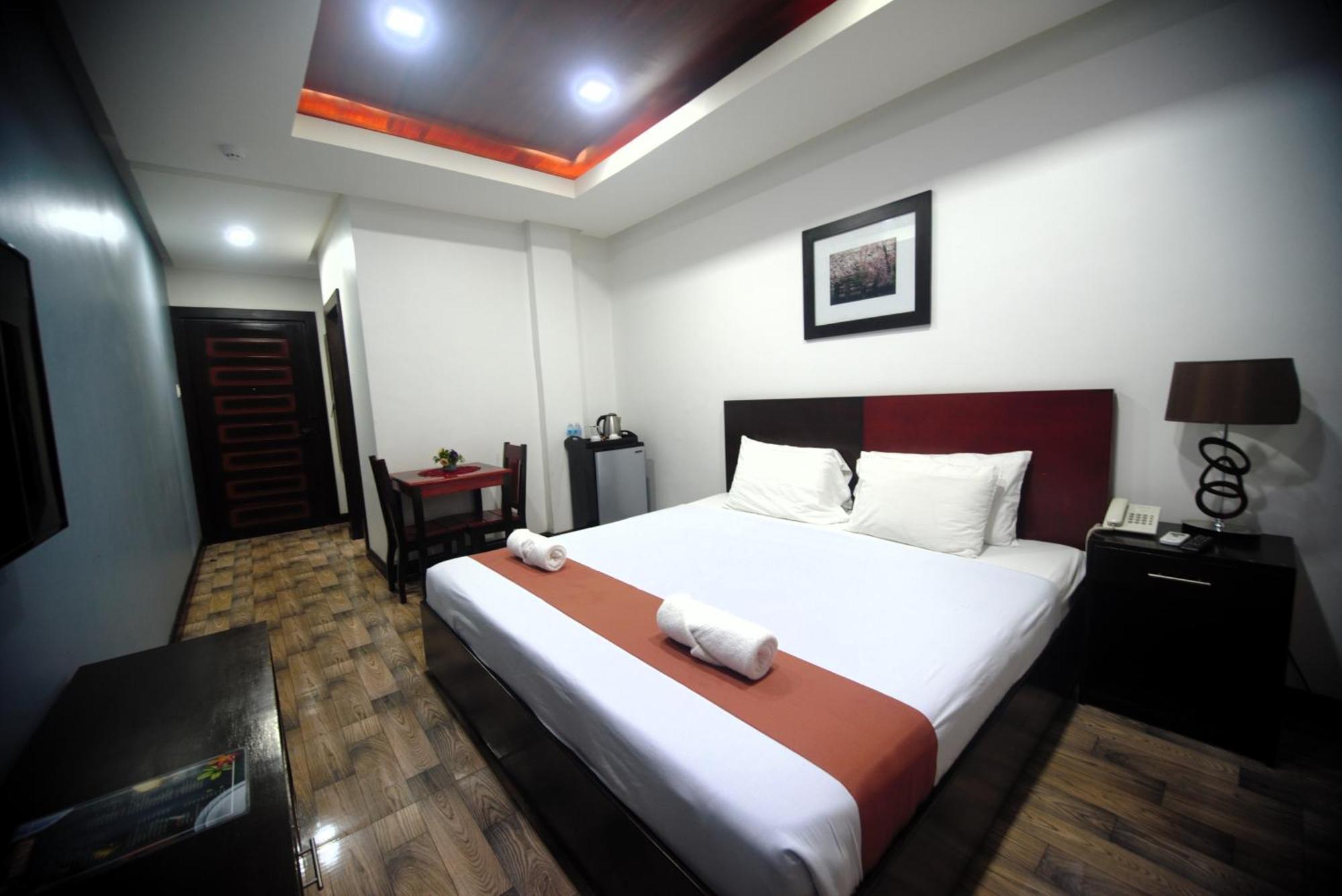 Hotel Gabriella Tagbilaran City Bagian luar foto