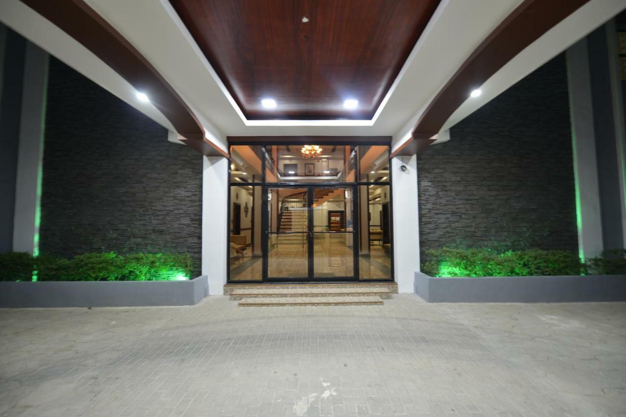 Hotel Gabriella Tagbilaran City Bagian luar foto