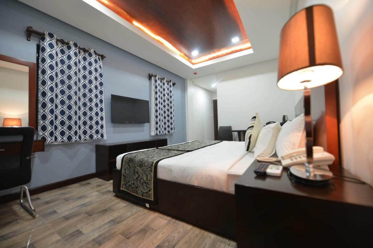 Hotel Gabriella Tagbilaran City Bagian luar foto